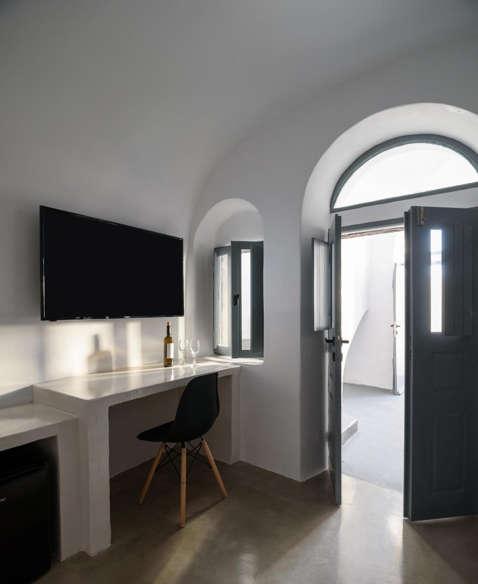 Pyrgos Cave Suites 외부 사진